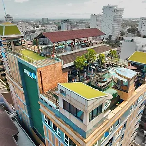 Hotel Abc, Angeles